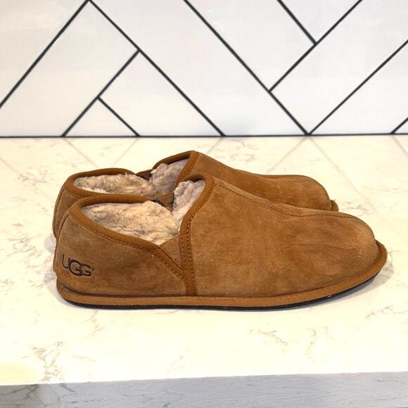 UGG Men\'s Scuff Romeo II Slipper chestnut colorway Water-resistant size 12